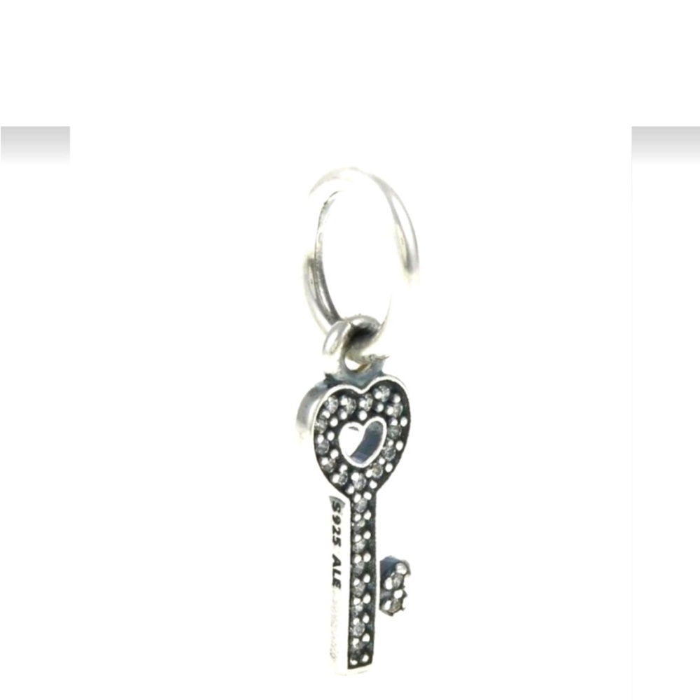 Retied PANDORA "Symbol of Trust Key"  Sterling Silver w/ Clear Zirconia